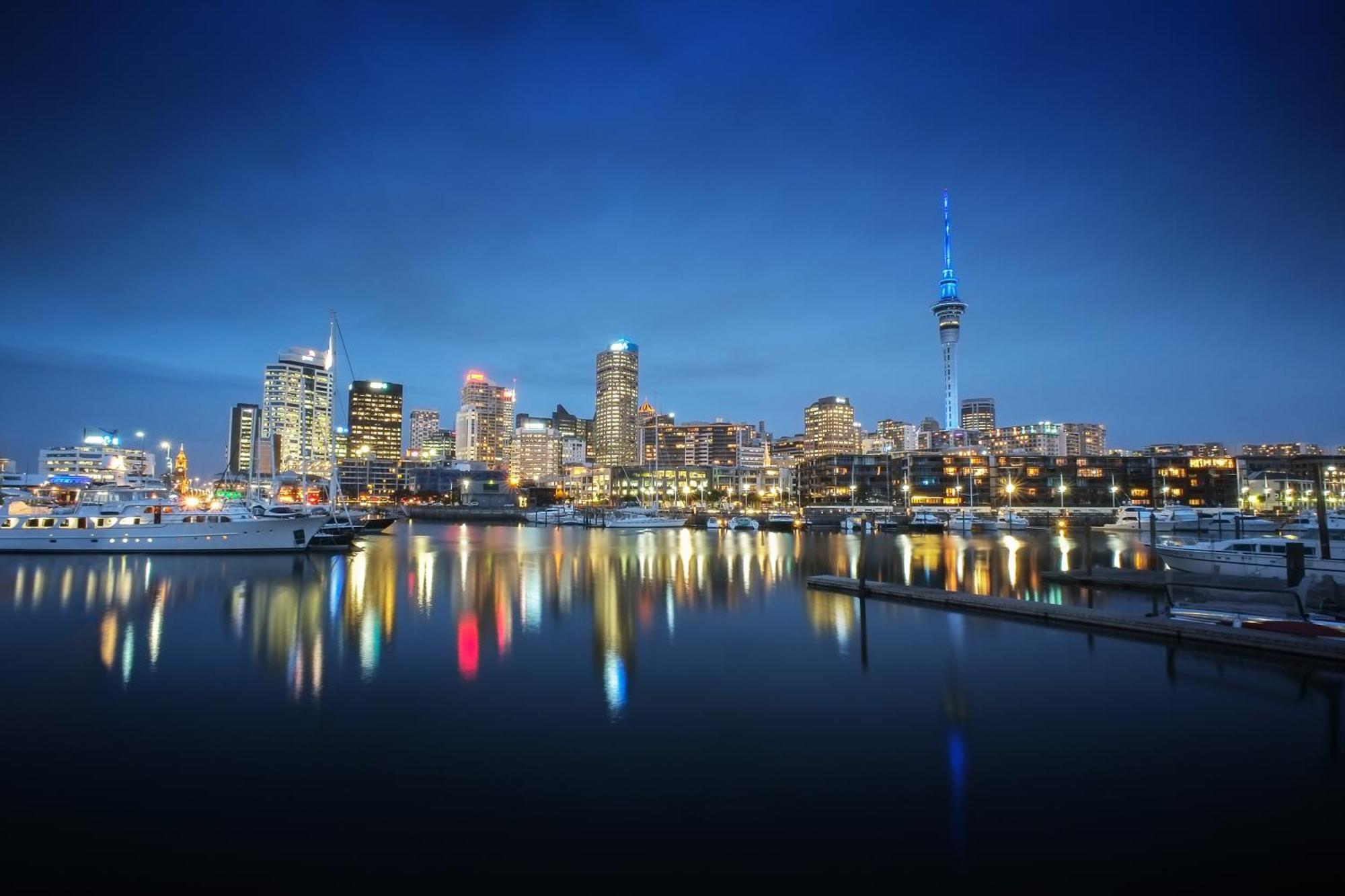 Sophisticated Spacious Apt W Stunning Harbour View Auckland Bagian luar foto